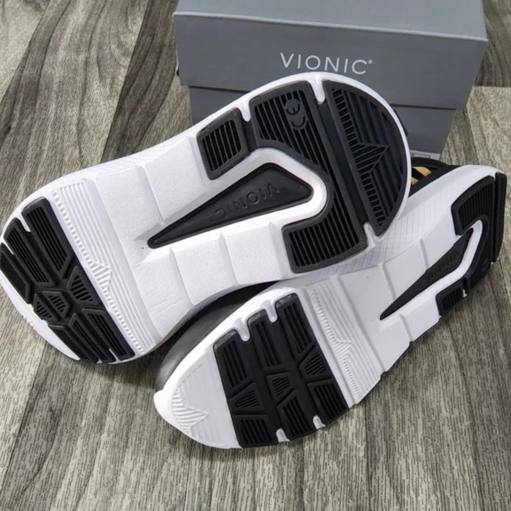 Vionic Delmar Remi Tiger Sneaker - Picture 3 of 4